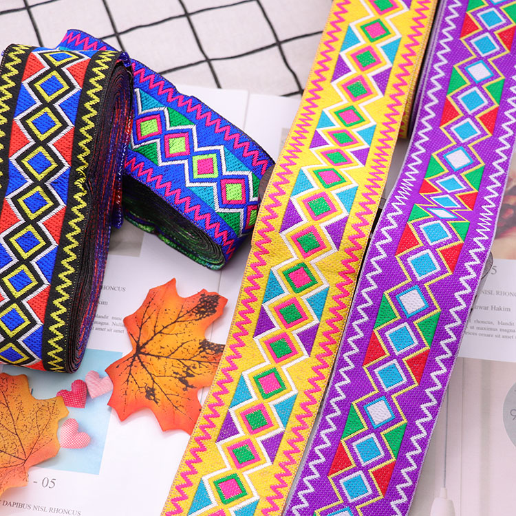 Home Textiles India - 5 Bãi Tranh Thêu Chữ Thập