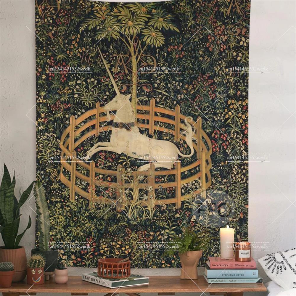 The Unicorn In Captivity Wall  - đánh giá và giá Home Textiles Towel