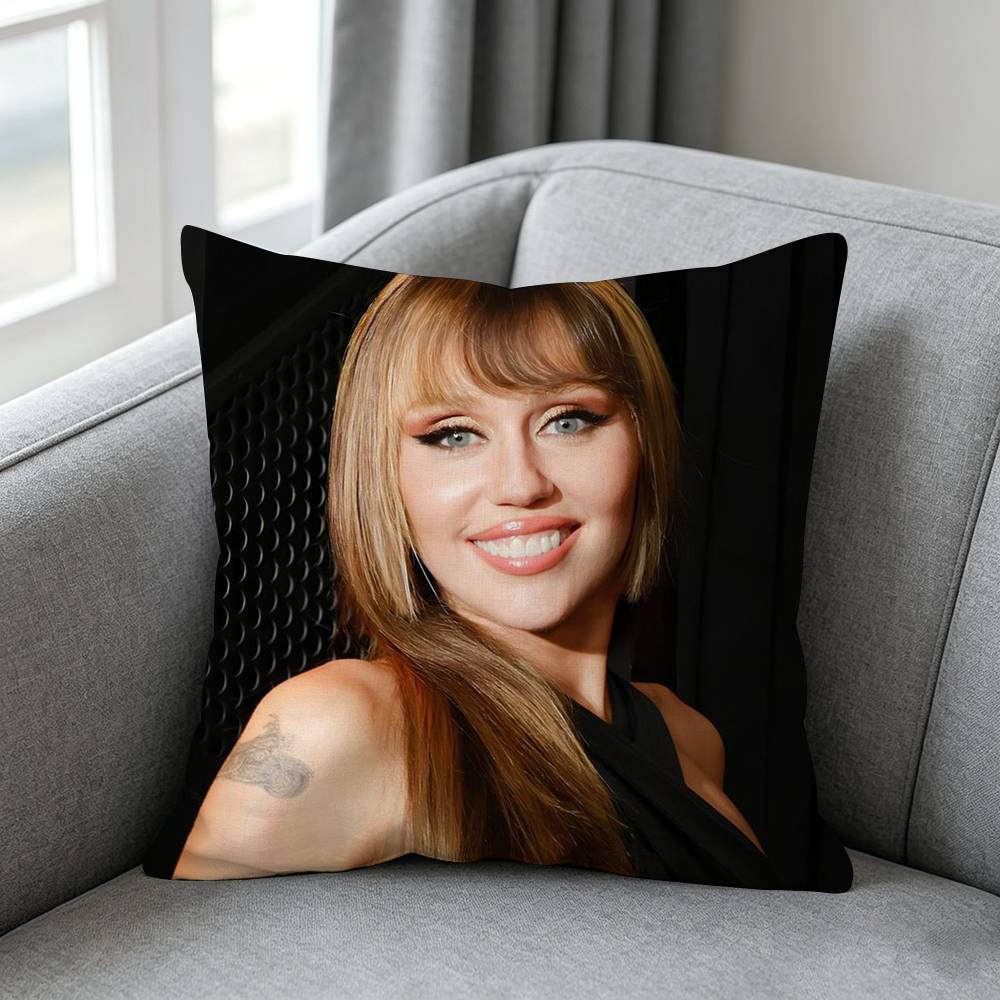 Hannah Montana-a Pillow cover  - đánh giá và giá Home Textiles Definition